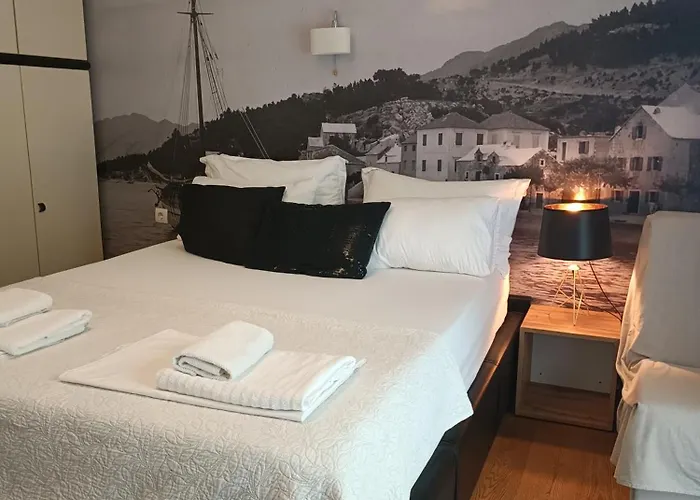 Апартаменты Old Port *