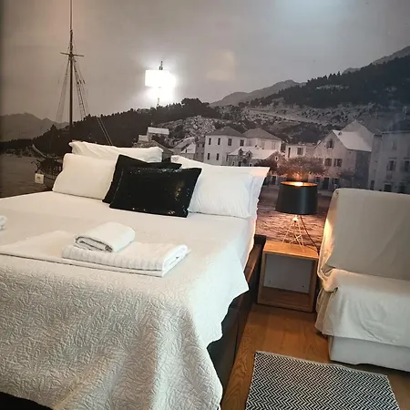 Old Port Baška Voda